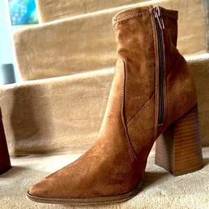 Steve Madden booties siz 7